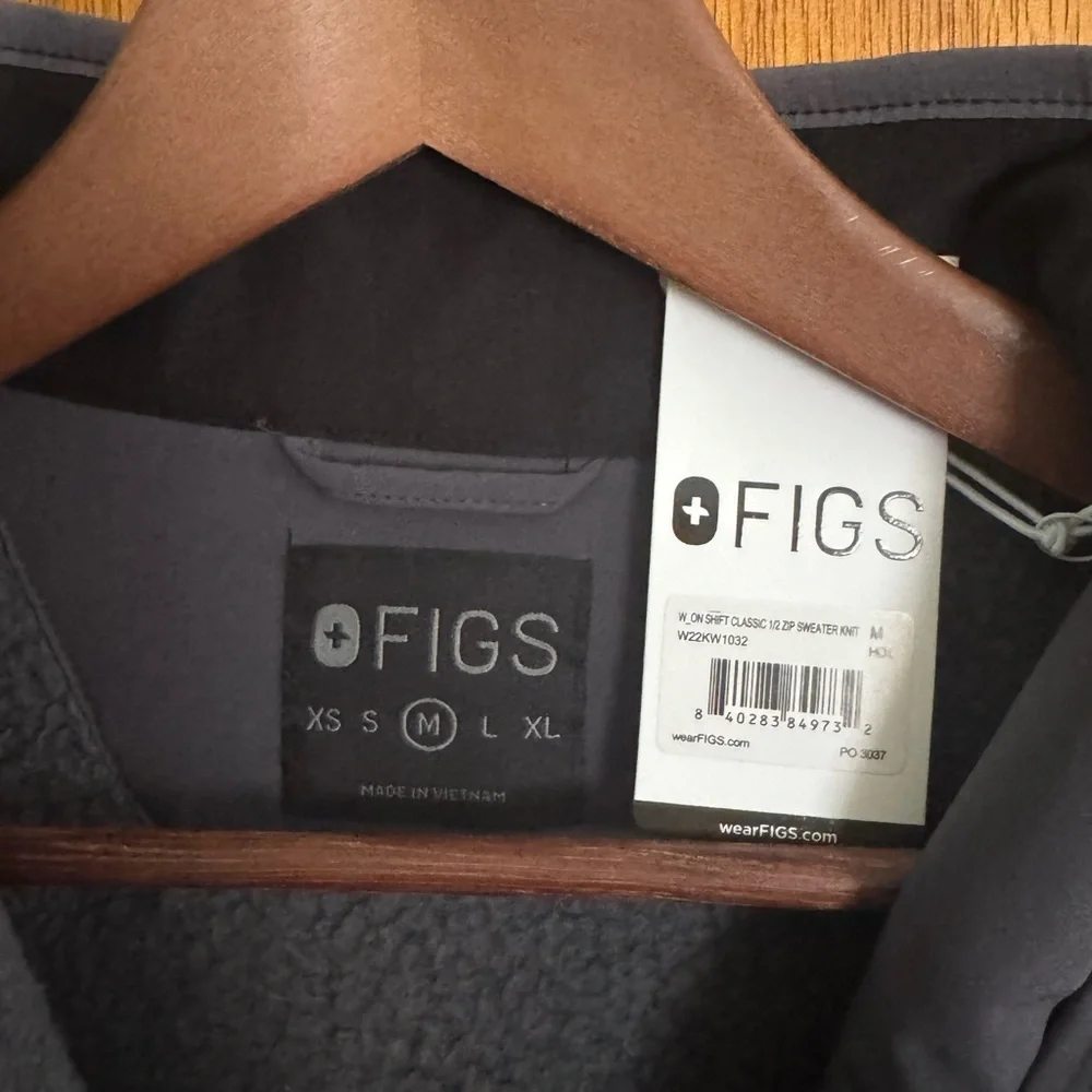 NWT Figs women’s charcoal gray half zip on shift sweater - Picture 4 of 8